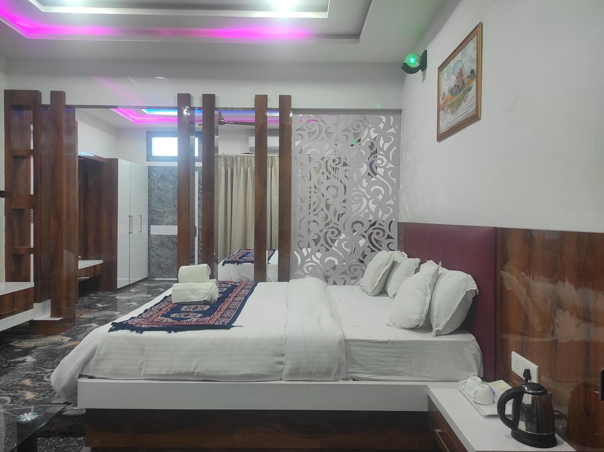 Hotel Sg Hub Tower Margherita Dış mekan fotoğraf